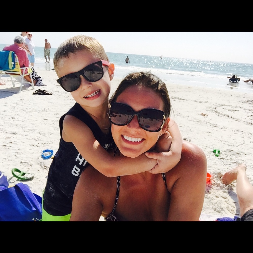 Meet your Posher, Brittany